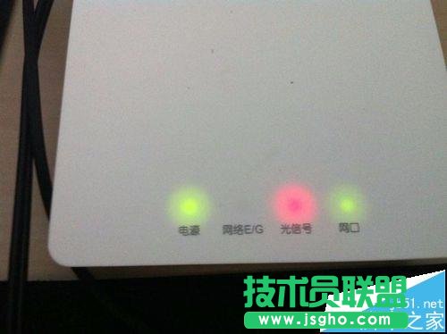 光纖貓光信號閃紅燈不能上網怎么辦 三聯