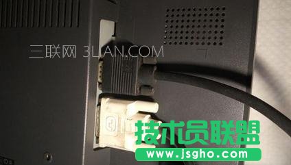 機(jī)頂盒如何連接臺(tái)式電腦顯示器和音響 三聯(lián)