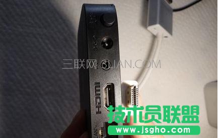 機(jī)頂盒怎樣連接臺(tái)式電腦顯示器和音響