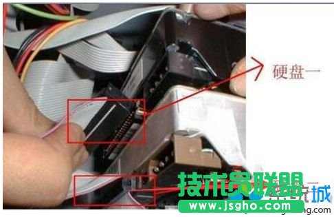 xp系統(tǒng)電腦開機黑屏找不到硬盤，如何處理xp系統(tǒng)電腦開機黑屏找不到硬盤