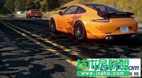 極品飛車16中的泛光和陰影效果都有較好體現 但載入比較耗時