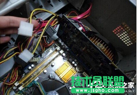 如何解決Win7電腦顯示器閃爍的問題?